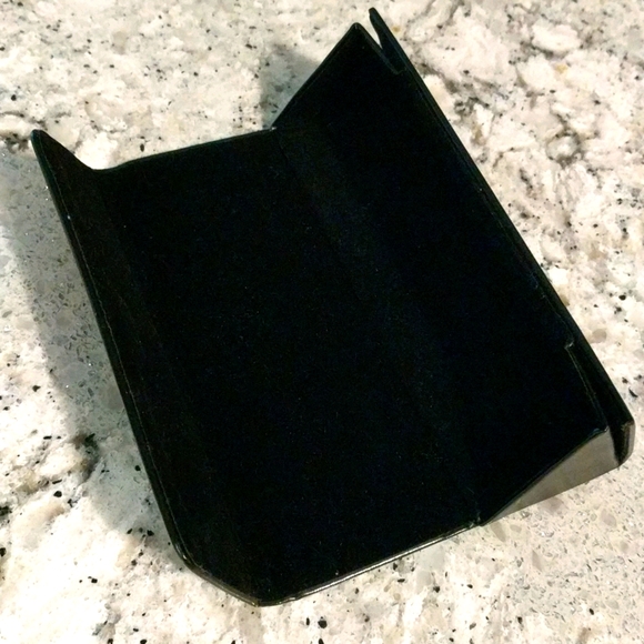 Calvin Klein Triangle Glasses Case - Picture 3 of 4